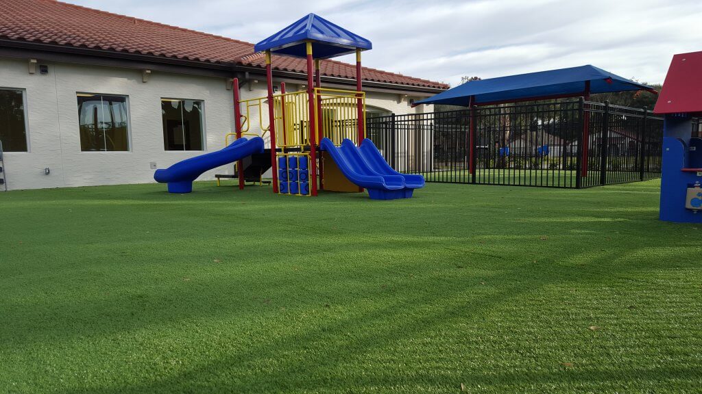 20160119_091608 blue, red, and yellow playground slides | creativerecproducts.com